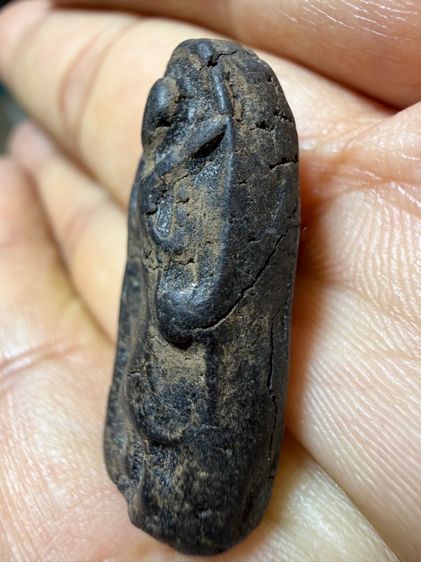 พระสิวลีพิมพ์เล็กไม่มีย่ามนิยม หลวงพ่อกวยเนื้อผงใบลานแก่น้ำมันเก่าๆเเห้งๆผิวหิ้งเดิมๆ พระเก่าๆ พระเหมาๆบ้านๆ พระคนแก่เก่าๆเก็บ  รูปที่ 12