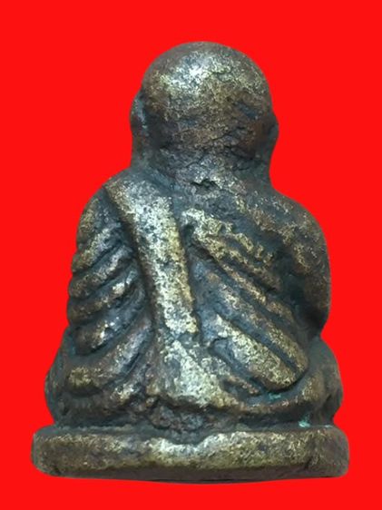 หลวงพ่อเงินพิมพ์นิยม จ.พิจิตร รูปที่ 2