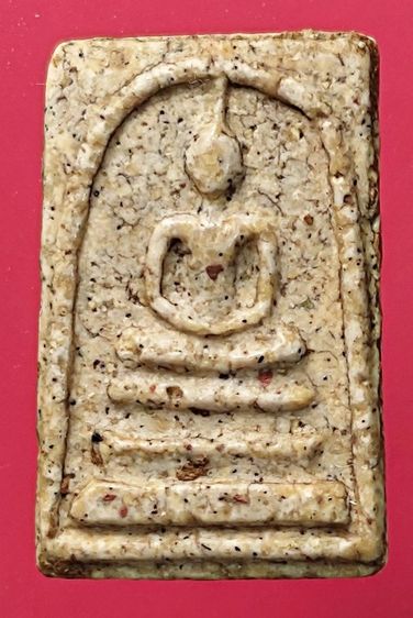 พระ​สมเด็จ​เก่า​ๆเนื้อจัด