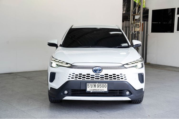 รถ Toyota Corolla Cross 1.8 Hybrid Premium สี ขาว