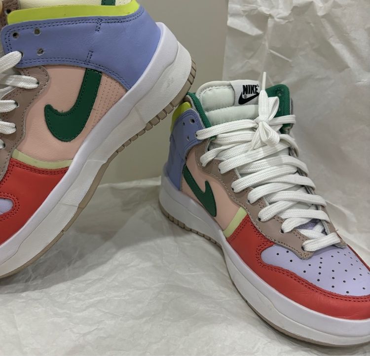 WMNS NIKE DUNK HIGH UP รูปที่ 2