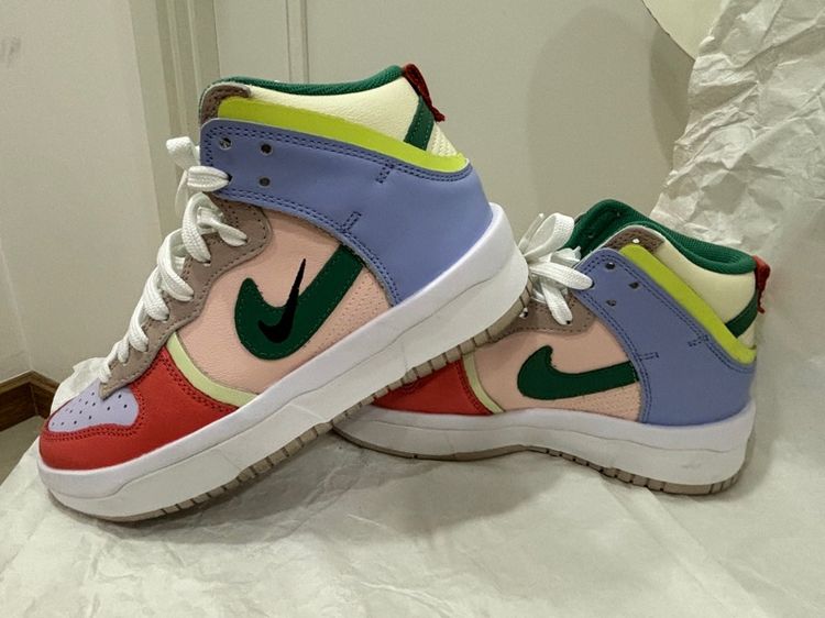 WMNS NIKE DUNK HIGH UP