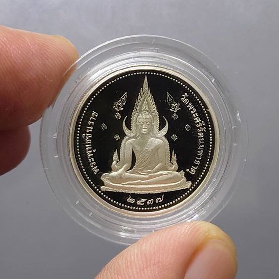 พระพุทธชินราช 2 หน้า รุ่นเสาร์ 5 เนื้อเงินขัดเงา บล็อกนอก พิมพ์เล็ก วัดพระศรีรัตนมหาธาตุๆ ปี 2537 พร้อมกล่องเดิม สภาพสวย รูปที่ 2