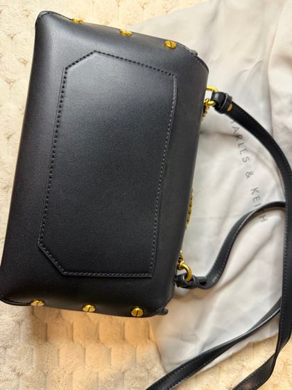 กระเป๋า charles and keith รูปที่ 3