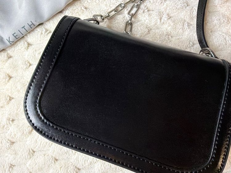กระเป๋า charles and keith รูปที่ 4