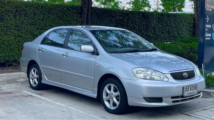 รถ Toyota Altis 1.6 E สี เทา