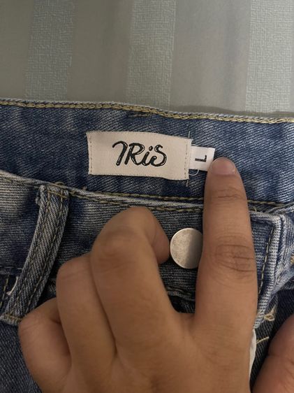 กางเกงยีนส์ เอวต่ำ รูปที่ 2