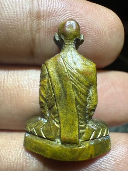 รูปหล่อหลวงพ่อเดิม รูปที่ 2