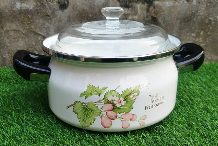 Zojirushi FAB-25A  หม้อเคลือบอีนาเมล และทัพพี มีลวดลาย  Fresh from the Fruit Garden ขนาด 20 ซม.