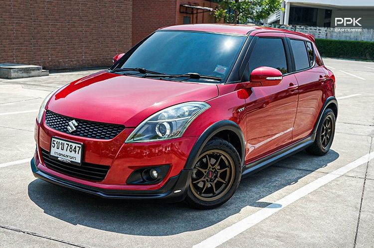 รถ Suzuki Swift 1.2 RX สี แดง