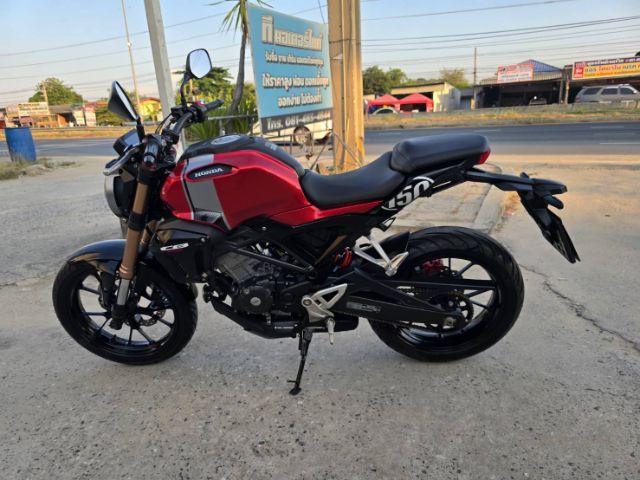 ขายด่วน honda cb150r ปี 2019 รูปที่ 3
