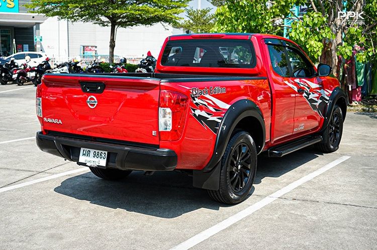 Nissan NP300-NAVARA 2019 2.5 E Pickup ดีเซล ไม่ติดแก๊ส เกียร์ธรรมดา แดง รูปที่ 4