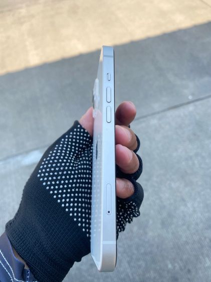 iPhone 13  รูปที่ 4