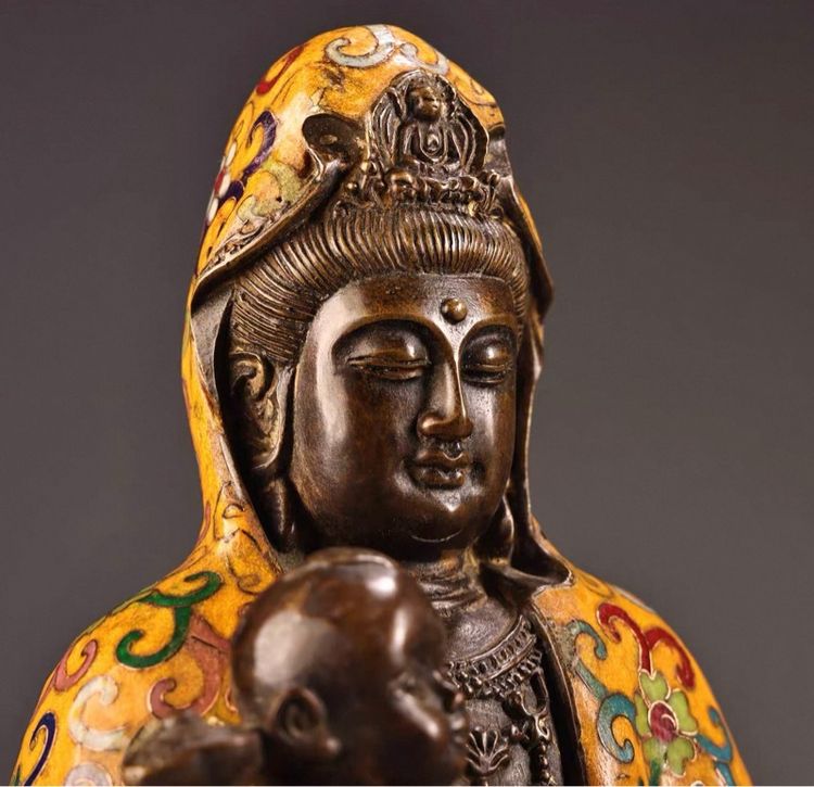 ✨รูปปั้นนี้คือ พระโพธิสัตว์กวนอิม (Guanyin)  รูปที่ 4