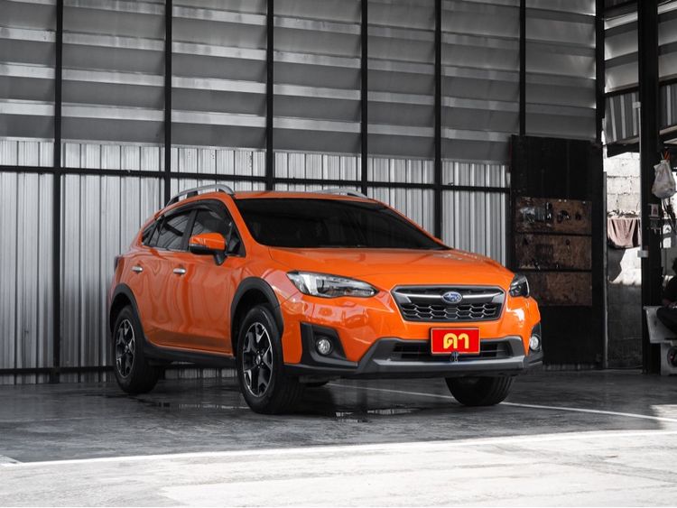 Subaru XV 2018 2.0 XV 4WD Utility-car เบนซิน ไม่ติดแก๊ส เกียร์อัตโนมัติ ส้ม รูปที่ 2