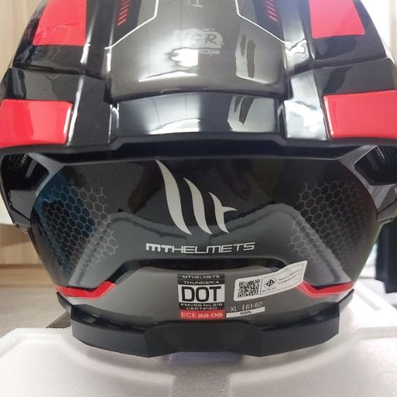 Sale MT Helmets XL รูปที่ 9