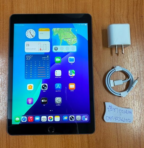 Apple 64 GB iPad gen 9 64gb รุ่น ไวไฟ ศูนย์ไทยแท้ ไม่ติดล็อกไดๆ  สภาพเครื่องมีรอยนิดหน่อย