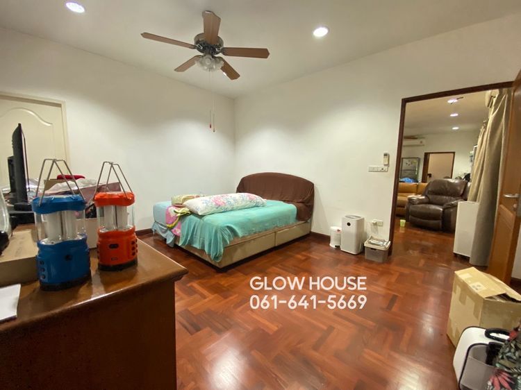 ให้เช่า พื้นที่ บ้าน ที่ดินพร้อมสิ่งปลูกสร้าง หัวมุม ทองหล่อ ทำเลพรีเมียม 🏢✨  พื้นที่หัวมุมทำเลทองหล่อ เหมาะสำหรับธุรกิจหลากหลาย รูปที่ 4