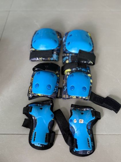 inline skate สำหรับเด็ก 4-5 ขวบครบชุด รูปที่ 4