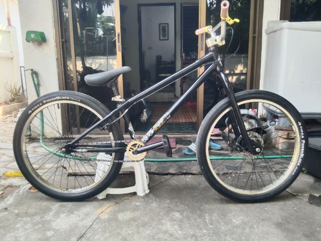 รถโดด Street Dirt ล้อ 24 นิ้ว