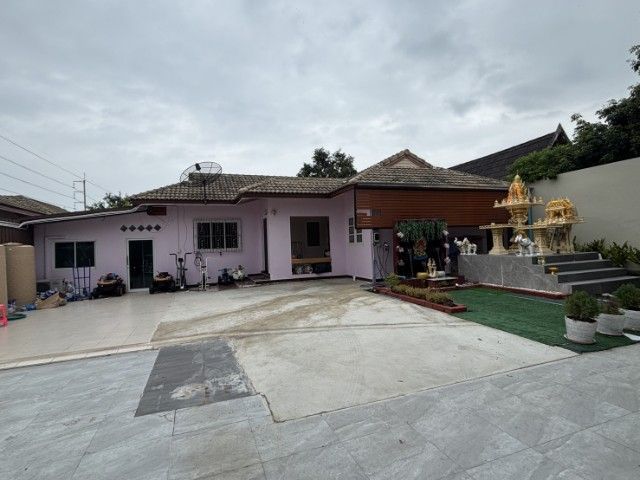 อื่นๆ ตกแต่งครบ 2022 ใช่ บ้าน 2 หลังในหน้าที่เดียวกันขายต่ำกว่าราคาประเมิน รูปที่ 3