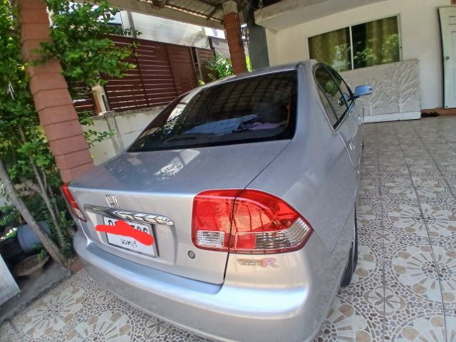 Honda Civic 2004 1.7 VTi Sedan เบนซิน LPG เกียร์อัตโนมัติ บรอนซ์เงิน รูปที่ 4