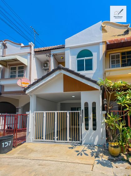 ขายทาวน์เฮ้าส์ 2 ชั้น หมู่บ้านวรางกูล เลียบคลองสอง ย่านคู้บอนใกล้แฟชั่นไอส์แลนด์ BTS สายสีชมพู