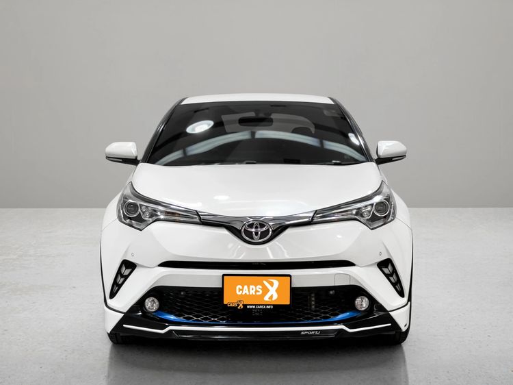 Toyota C-HR 2018 1.8 Mid Sedan เบนซิน ไม่ติดแก๊ส เกียร์อัตโนมัติ ขาว รูปที่ 2
