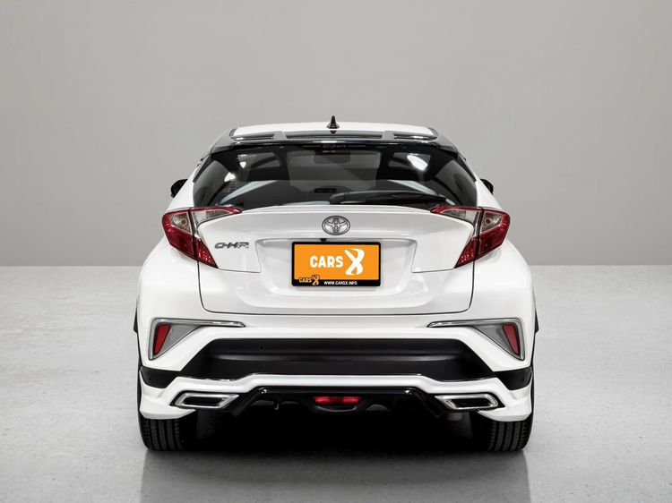 Toyota C-HR 2018 1.8 Mid Sedan เบนซิน ไม่ติดแก๊ส เกียร์อัตโนมัติ ขาว รูปที่ 3