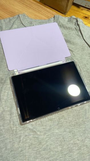 ขายแท็บเล็ตSamsung tab A8 ไม่ค่อยได้ใช้อยากส่งต่อให้คนที่อยากเอาไปใช้ทำงานหรือให้ลูกหลานได้ไว้เรียนออนไลน์ใช้งานมือเดียวของเราเอง มีปากกาให้ด้วยมีเคสให้ด้วยคะ