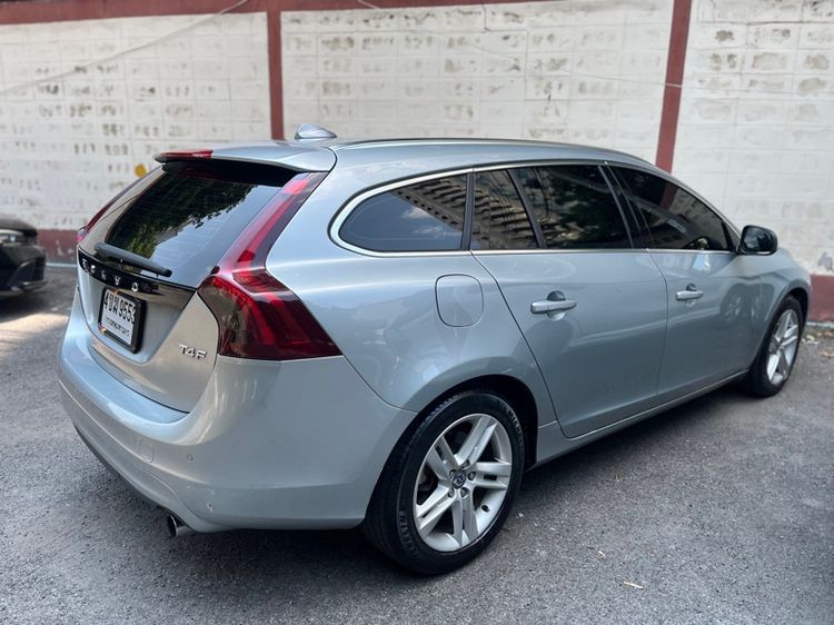 Volvo V60 2014 1.6 Drive Sedan เบนซิน ไม่ติดแก๊ส เกียร์อัตโนมัติ เทา รูปที่ 2