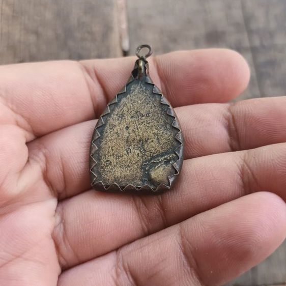 พระหล่อโลหะ รูปที่ 3