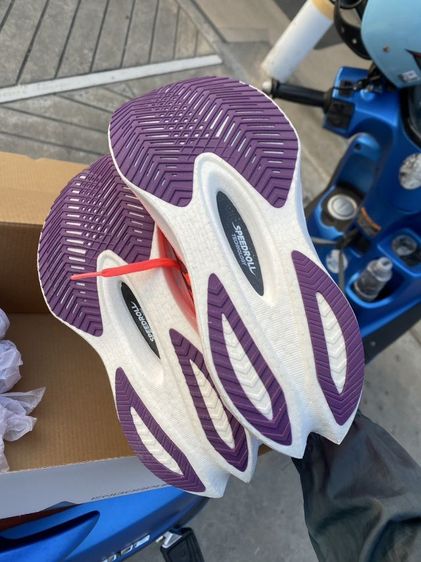 Saucony Endorfine pro 4 ยาว 255cm. 40.5 ส้ม รูปที่ 2