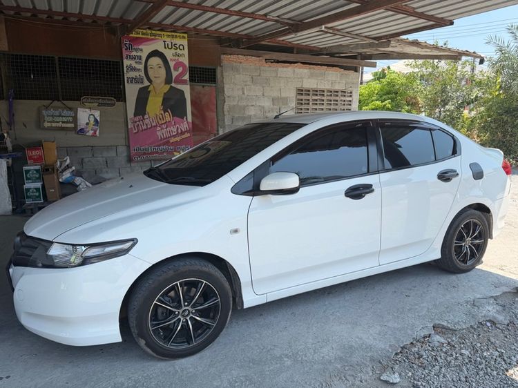 Honda City 2010 1.5 S Sedan เบนซิน ไม่ติดแก๊ส เกียร์อัตโนมัติ ขาว รูปที่ 2
