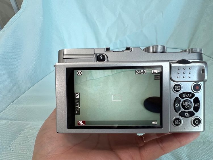 Fujifilm X-A2 สีเขียวมิ้น รูปที่ 8