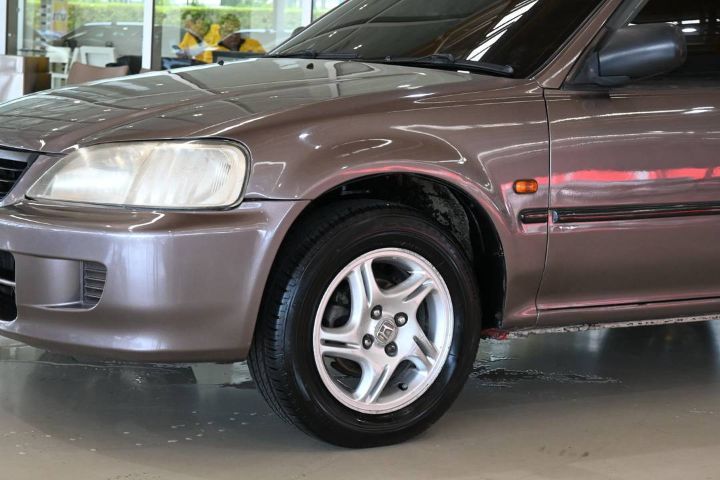 Honda City 1999 1.5 LXi Sedan เบนซิน ไม่ติดแก๊ส เกียร์ธรรมดา เทา รูปที่ 4