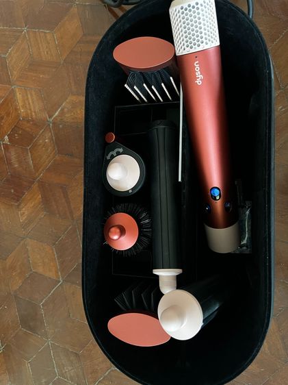 Dyson Airwrap Multi-Styler Complete Long  พร้อมกล่อง สภาพดี รูปที่ 3