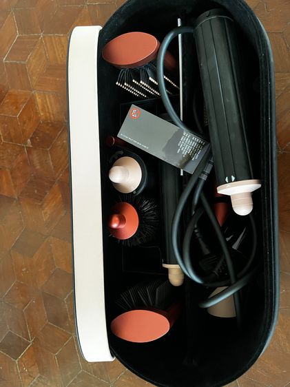 Dyson Airwrap Multi-Styler Complete Long  พร้อมกล่อง สภาพดี รูปที่ 5