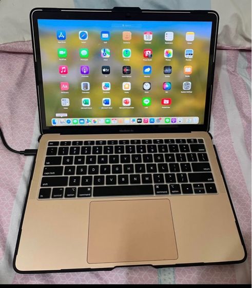 Maxbook