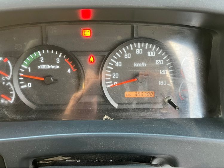 รถหกล้อดัิมพ์ 190 ปี 61  รูปที่ 13