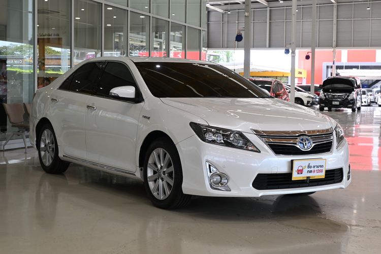 Toyota Camry 2012 2.5 Hybrid Sedan ไฮบริด ไม่ติดแก๊ส เกียร์อัตโนมัติ ขาว รูปที่ 3