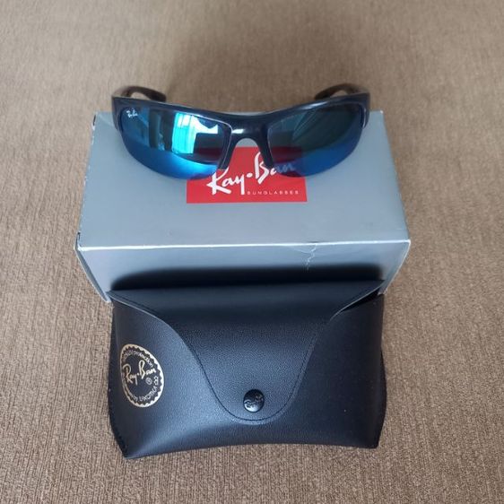 Rayban RB4173 แว่นกันแดดผู้ชาย ของแท้ มือสอง สภาพดี รูปที่ 3