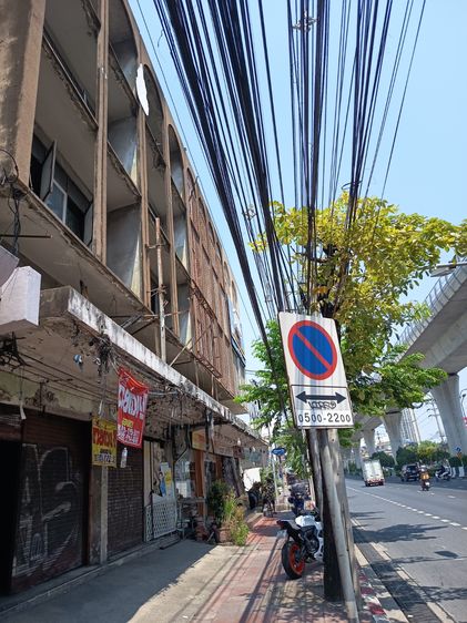 ตึกแถว4ชั้นติดmrtถนนเพชรเกษม บางแคใกล้มอลล์บางแค รพ.ตากรุงเทพ รูปที่ 2