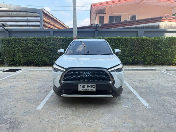 Toyota Corolla Cross 2020 1.8 Hybrid Premium Sedan ไฮบริด ไม่ติดแก๊ส เกียร์อัตโนมัติ ขาว รูปที่ 2