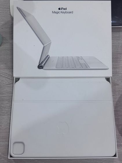 iPad Magic Keyboard  รูปที่ 2