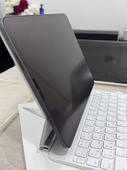 iPad Magic Keyboard  รูปที่ 8