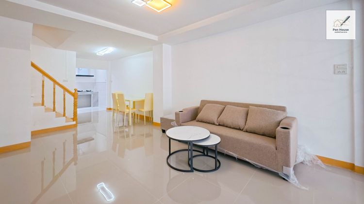 มีบางส่วน ขายทาวน์เฮาส์ 16 ตร.วา รีโนเวทใหม่ ทำเลหทัยราษฎร์ หมู่บ้าน KC รามอินทรา 3 ราคาน่าจับจอง รูปที่ 4