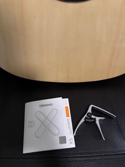 กีตาร์โปร่ง Yamaha F310 สภาพเหมือนใหม่ ใช้น้อย เก็บดี พร้อมคาโป้ สาย D’Addario รูปที่ 15