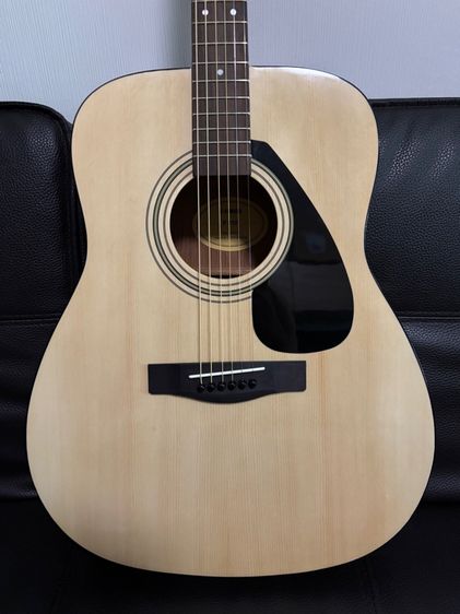 กีตาร์โปร่ง Yamaha F310 สภาพเหมือนใหม่ ใช้น้อย เก็บดี พร้อมคาโป้ สาย D’Addario รูปที่ 3