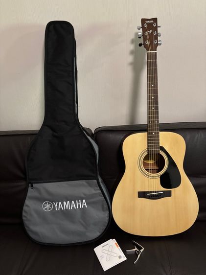 กีตาร์โปร่ง Yamaha F310 สภาพเหมือนใหม่ ใช้น้อย เก็บดี พร้อมคาโป้ สาย D’Addario